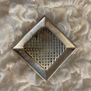Vintage Sarah Coventry stamped silver brooch